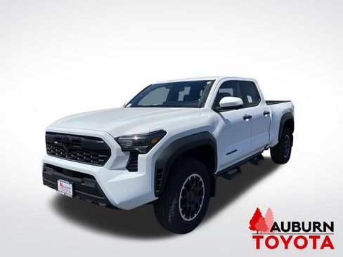 New 2026 Toyota Tacoma TRD Off-Road AWD/4WD image 3