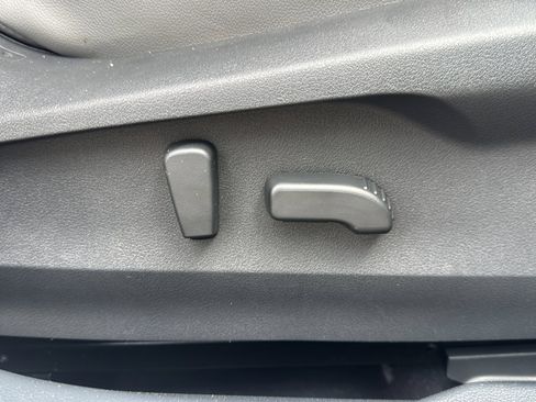 Certified 2022 Subaru Legacy Limited AWD/4WD image 15