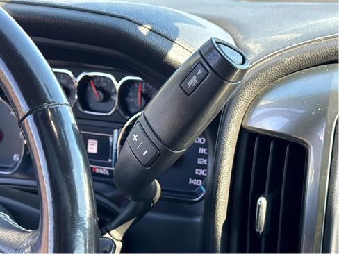 Used 2018 Chevrolet Silverado 1500 LTZ w/ LTZ Plus Package AWD/4WD image 21