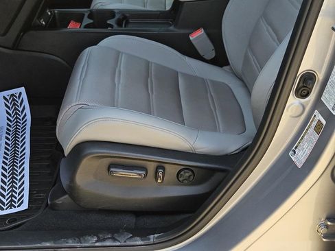 Used 2022 Honda CR-V EX-L image 26