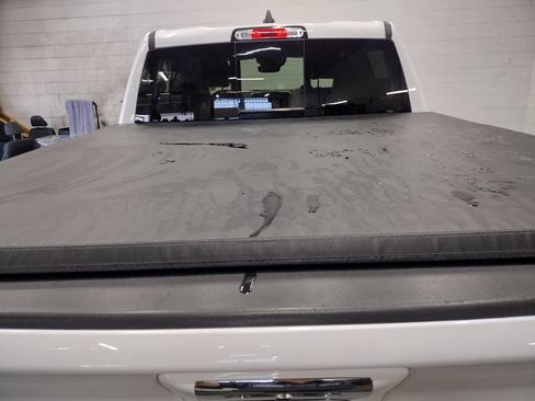 Used 2022 RAM 1500 Laramie AWD/4WD image 20