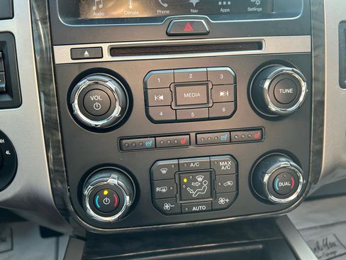 Used 2017 Ford Expedition EL Limited image 25