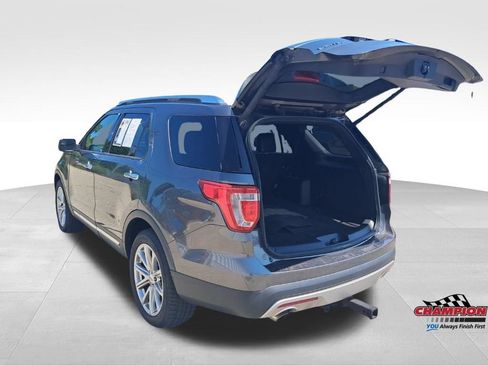 Used 2017 Ford Explorer Limited AWD/4WD image 33