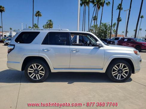 Used 2023 Toyota 4Runner Limited image 3