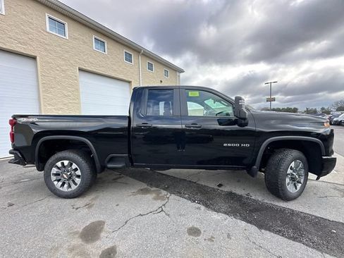 New 2026 Chevrolet Silverado 2500 Custom w/ Custom Convenience Package AWD/4WD image 12