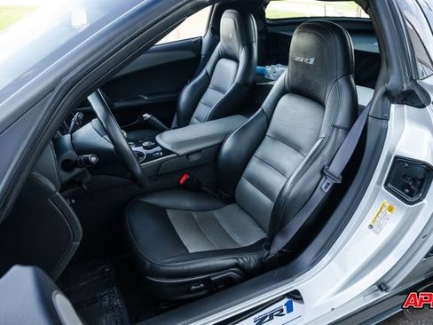 Used 2011 Chevrolet Corvette ZR1 w/ Preferred Equipment Group RWD image 5