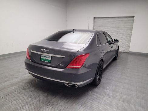 Used 2017 Genesis G90 3.3T Premium RWD image 9