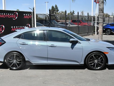Used 2021 Honda Civic Sport Touring image 9