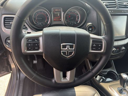 Used 2017 Dodge Journey Crossroad w/ Popular Equipment Group AWD/4WD image 17