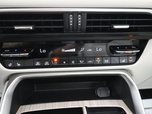 Used 2024 MAZDA CX-90 3.3 Turbo S w/ Premium Package image 14