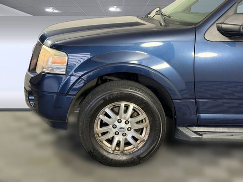 Used 2014 Ford Expedition XLT RWD image 19