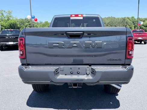 New 2026 RAM 2500 Tradesman AWD/4WD image 8