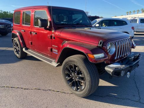 Used 2021 Jeep Wrangler Unlimited Sahara w/ Cold Weather Group image 4