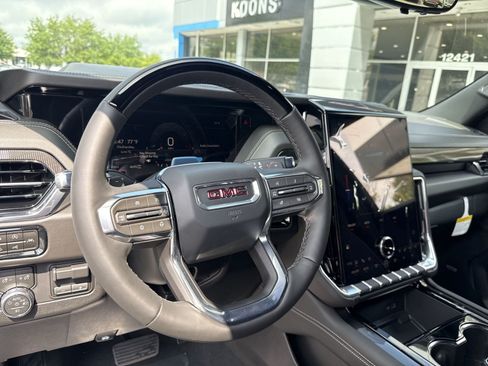 New 2026 GMC Yukon XL Elevation w/ Elevation Premium Package AWD/4WD image 13
