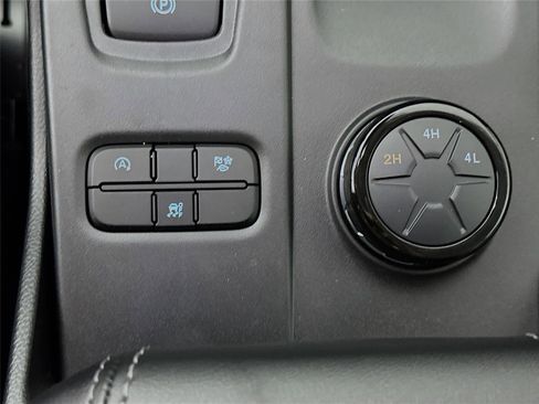 New 2025 Ford Ranger XLT w/ Chrome Accent Package image 30