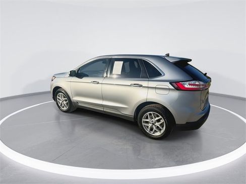 Certified 2023 Ford Edge SEL image 8