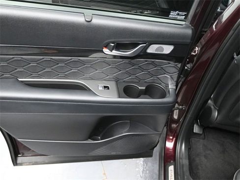 Used 2020 Hyundai Palisade Limited image 24