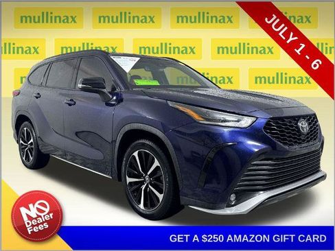 Used 2021 Toyota Highlander XSE AWD/4WD image 1