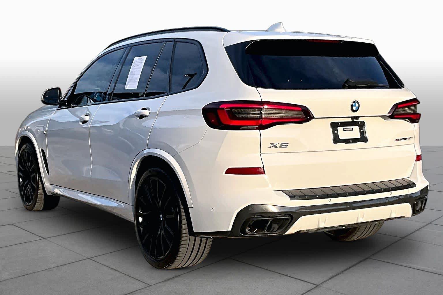 Used 2022 BMW X5 sDrive40i w/ M Sport Package RWD image 11
