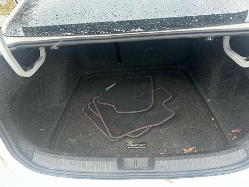 Used 2019 Volkswagen Jetta GLI image 15