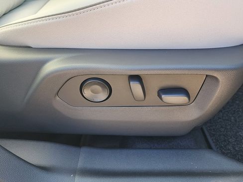 New 2026 Buick Envision Avenir image 42