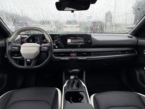 New 2026 Kia K4 GT-Line image 13