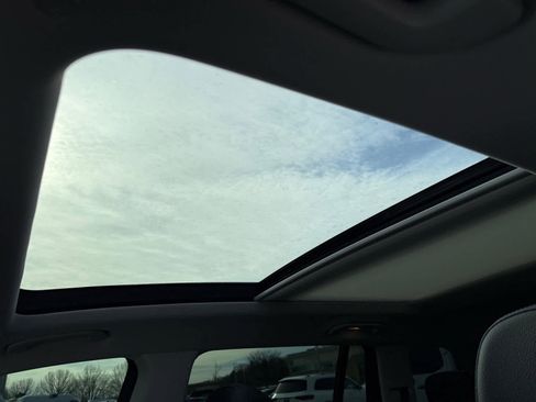 Certified 2025 Mercedes-Benz GLS 450 4MATIC image 26