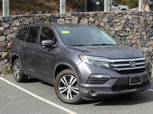 Used 2016 Honda Pilot EX-L image 4