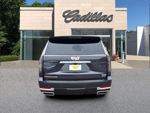 New 2025 Cadillac Escalade Premium Luxury w/ Touring Package image 4