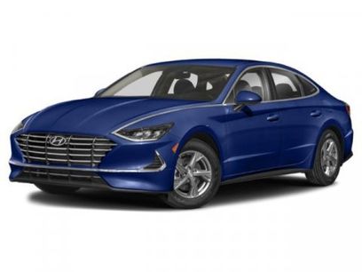 Used 2023 Hyundai Sonata SE w/ Cargo Package