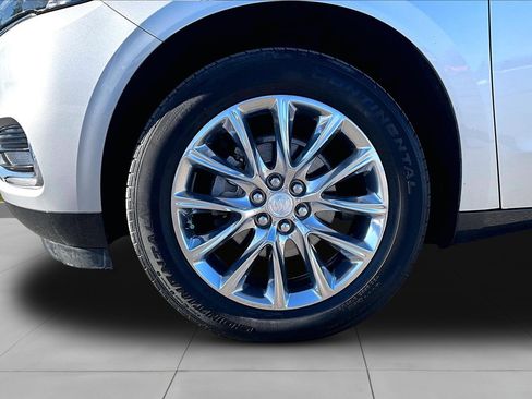 Used 2020 Buick Enclave Premium w/ Sun and Sites Package image 37