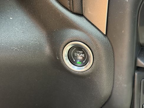 Used 2019 Chevrolet Silverado 1500 LT w/ Texas Edition RWD image 23