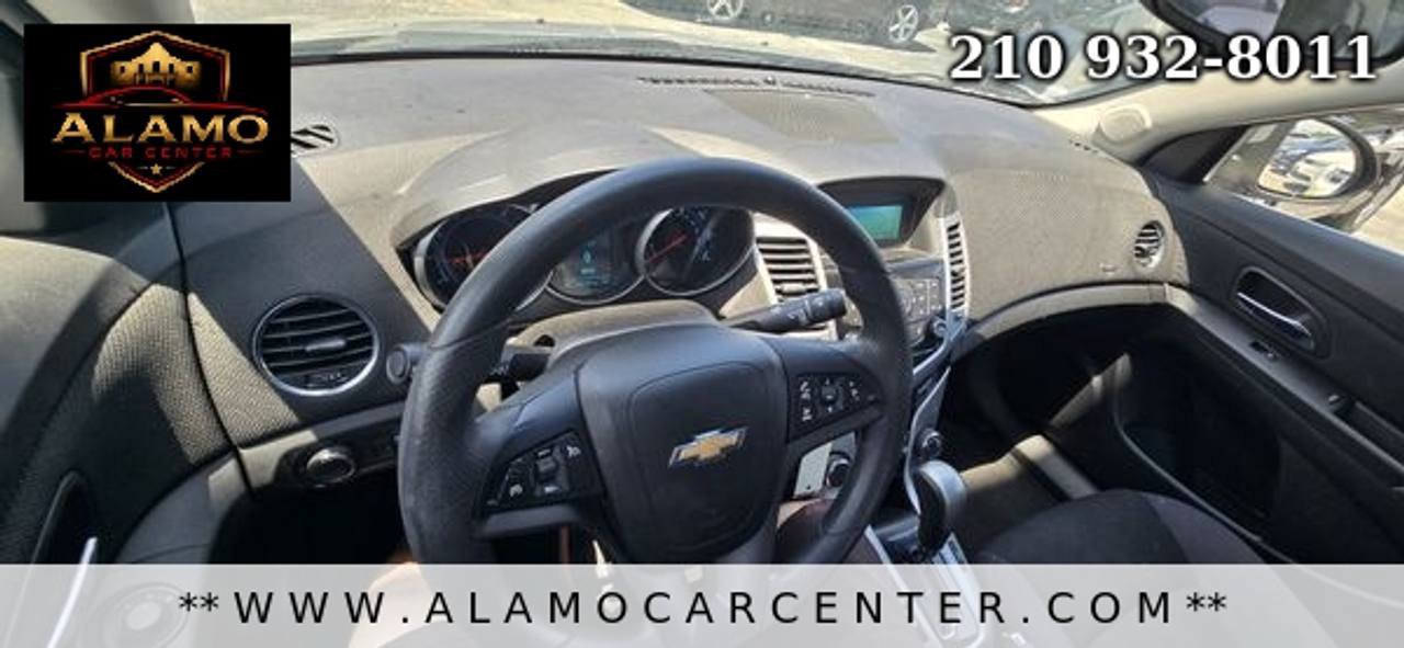 Used 2015 Chevrolet Cruze LT FWD image 40