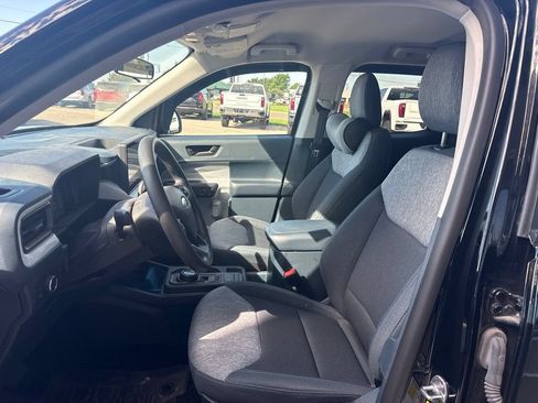 Used 2025 Ford Maverick XLT FWD image 15