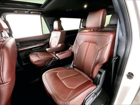 Used 2022 Ford Expedition Max Limited image 26