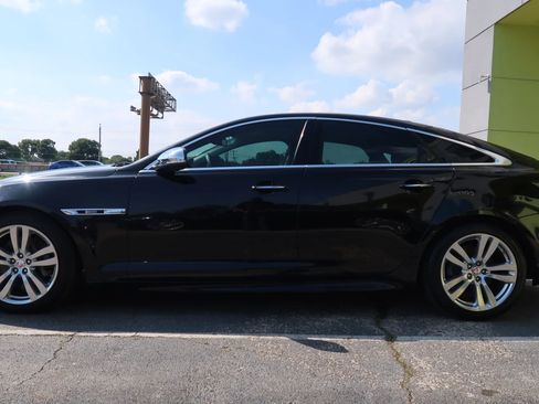 Used 2016 Jaguar XJ R-Sport image 7