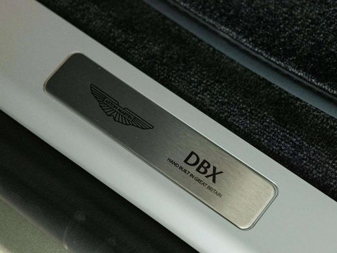 New 2026 Aston Martin DBX 707 image 19