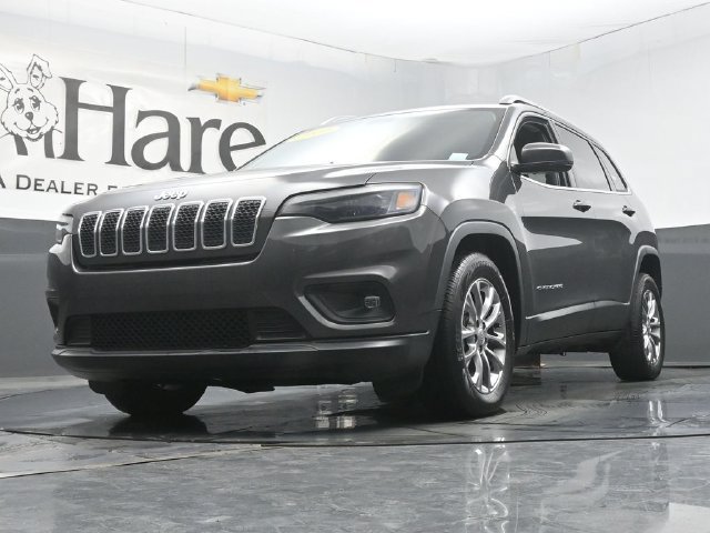 Used 2019 Jeep Cherokee Latitude Plus FWD image 4