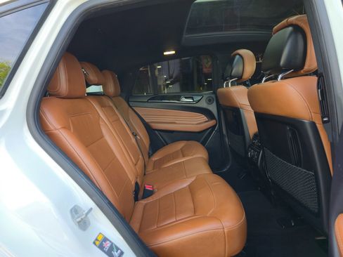 Used 2016 Mercedes-Benz GLE 450 4MATIC Coupe image 9