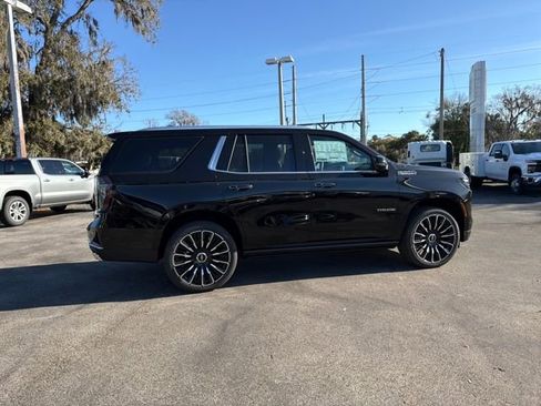New 2026 Chevrolet Tahoe High Country AWD/4WD image 10