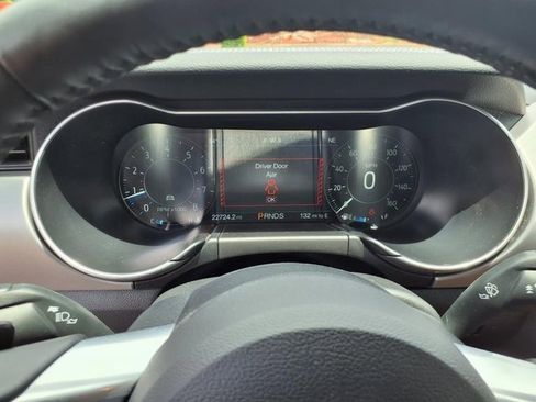 Used 2022 Ford Mustang GT Premium w/ Equipment Group 401A image 7