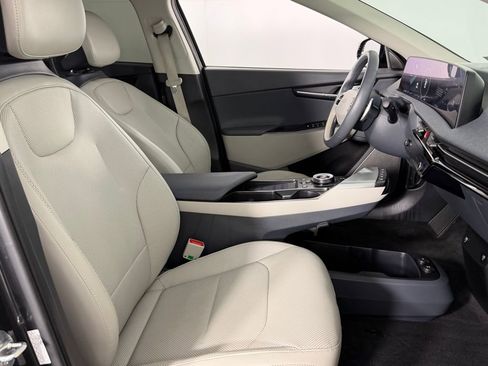 Used 2024 Kia EV6 Wind image 34