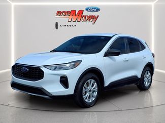 Used 2023 Ford Escape Active AWD/4WD video 1