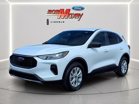 Used 2023 Ford Escape Active AWD/4WD image 1