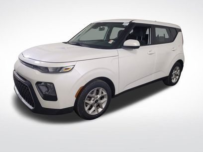 Used 2022 Kia Soul LX w/ Technology Package