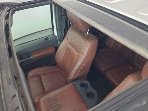 Used 2014 Ford F350 King Ranch w/ King Ranch w/Chrome Package image 9