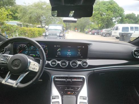 Used 2021 Mercedes-Benz AMG GT 43 w/ Driver Assistance Package image 33