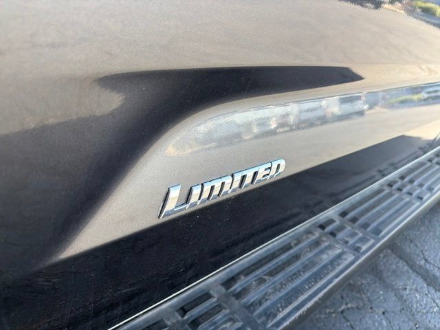Used 2026 Toyota Sequoia Limited w/ Tow Technology Package AWD/4WD image 16