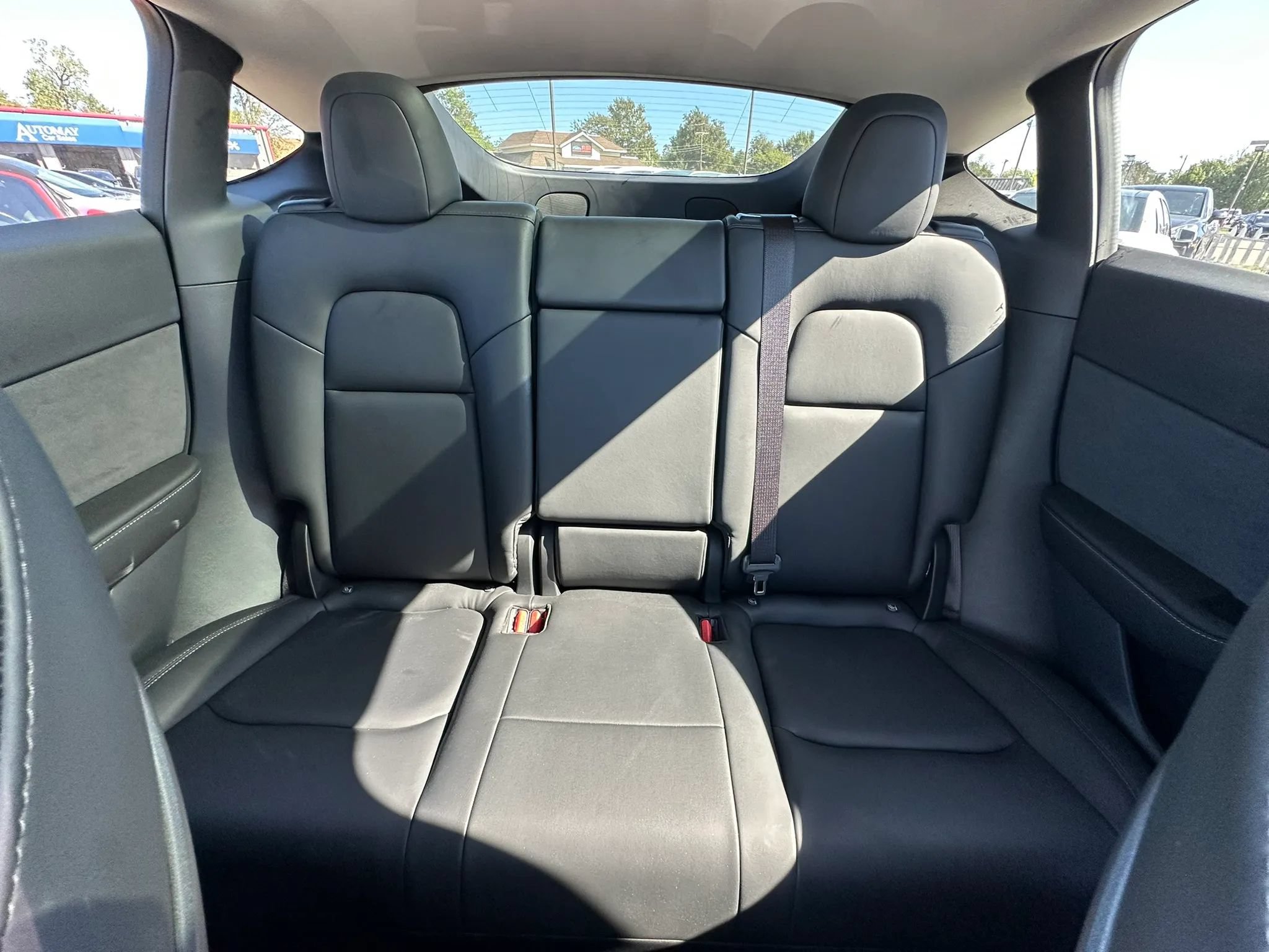 Used 2020 Tesla Model Y Long Range AWD/4WD image 16