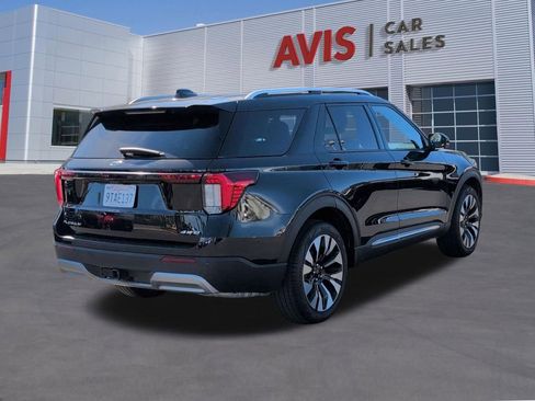 Used 2025 Ford Explorer Platinum w/ LUX Leather Package image 6